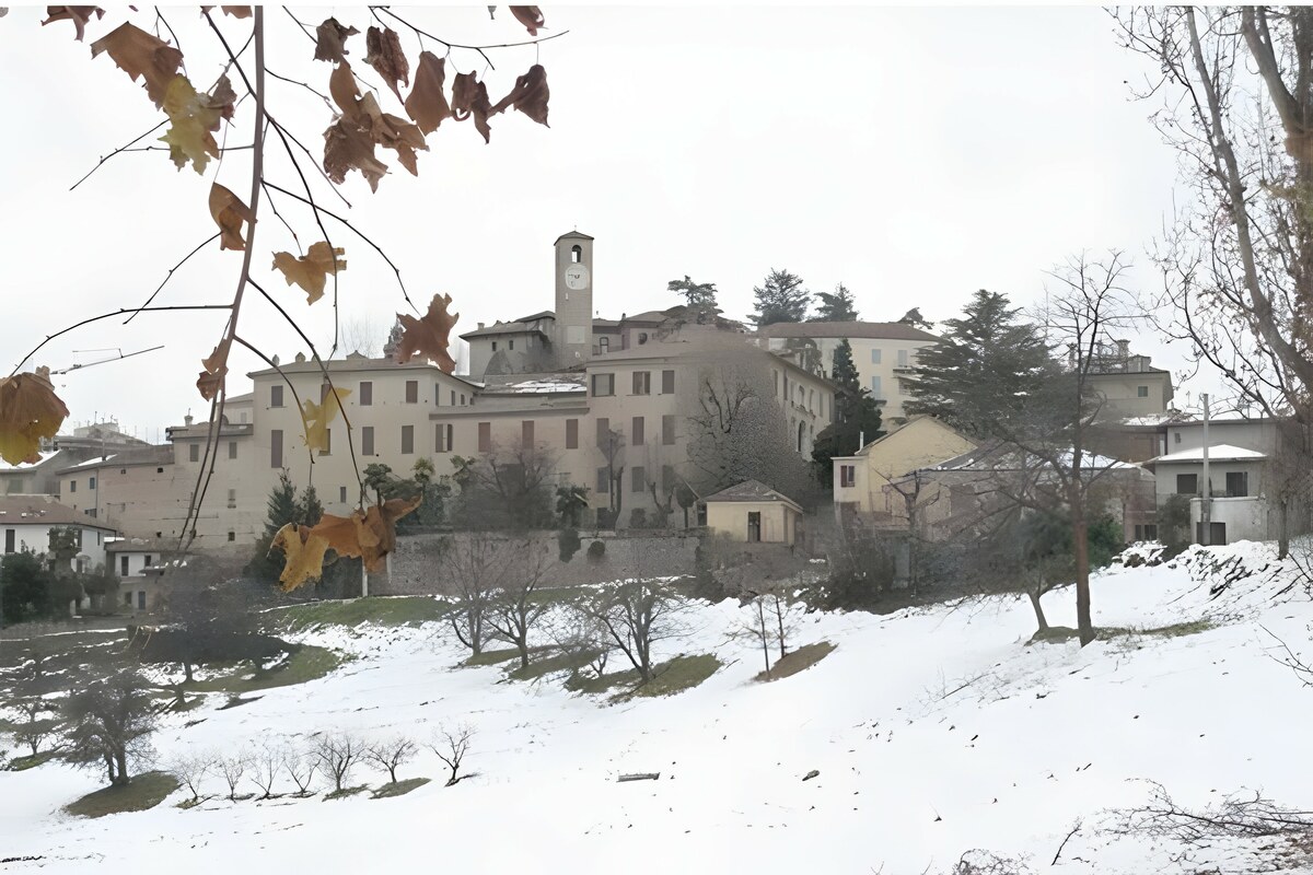 Castello di Neive, Festung des piemontesischen Weins